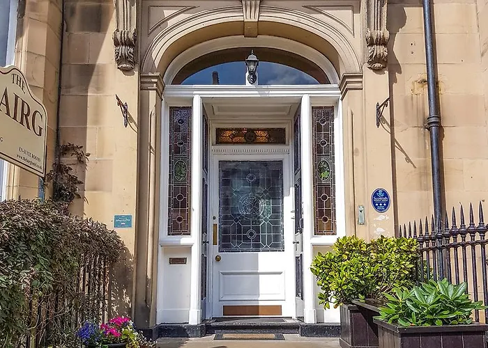 Edinburgh hotels near Royal Botanic Garden Edinburgh