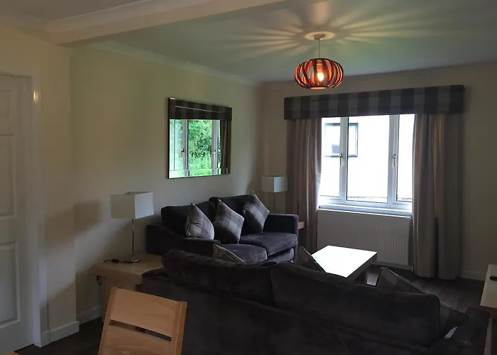 Bruce'S Cottage Stirling