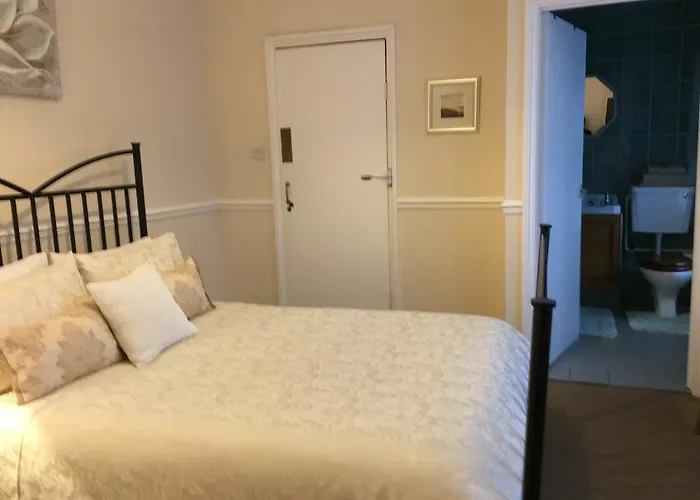Caris Guest House Southend-on-Sea