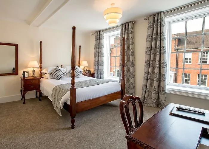 The Bishops Table Hotel Farnham 