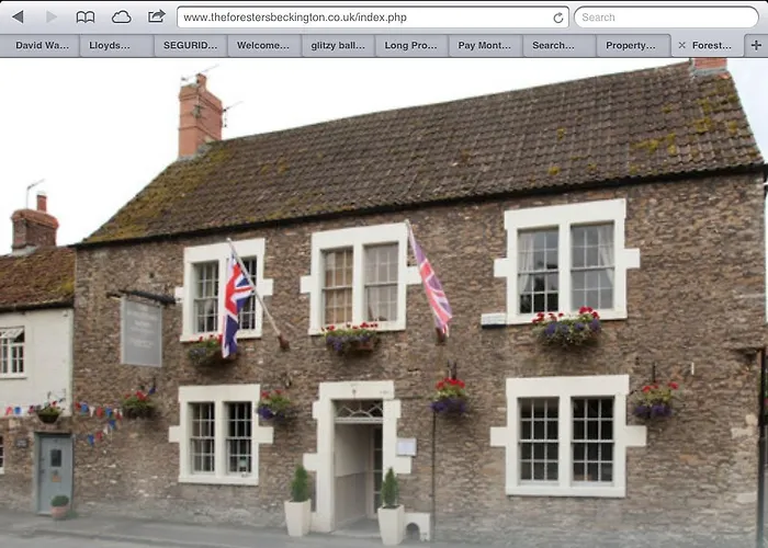 Beckington Hotels