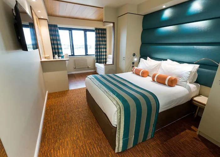 Whitchurch (Hampshire) Hotels