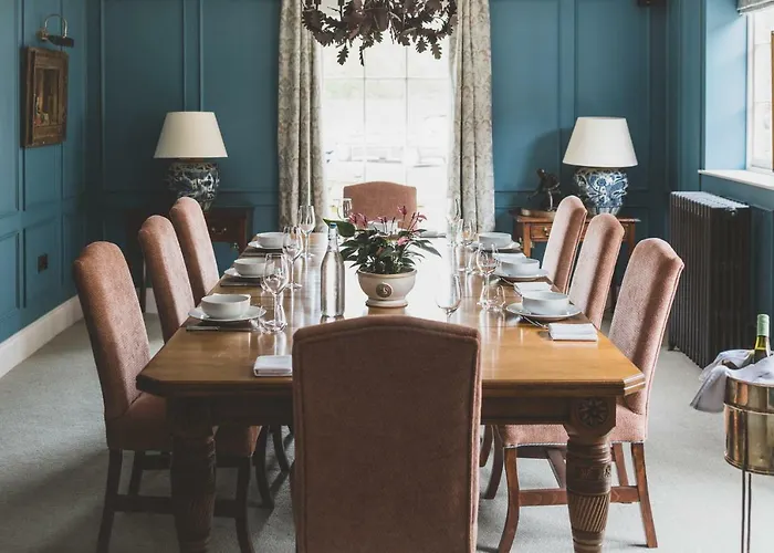 Ludlow Hotels