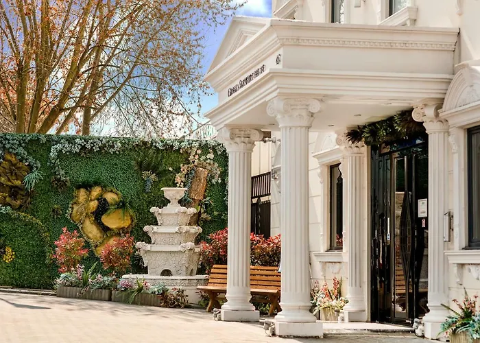 Croydon hotels near Beddington Park & The Grange