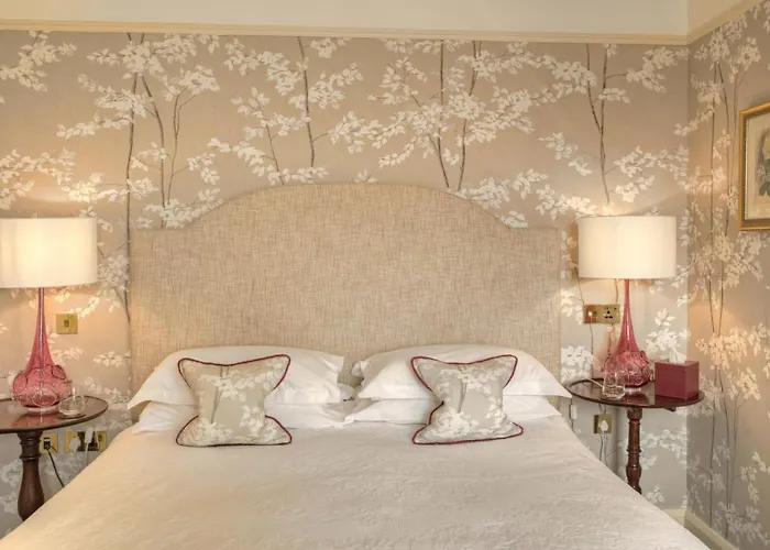 East Grinstead Hotels
